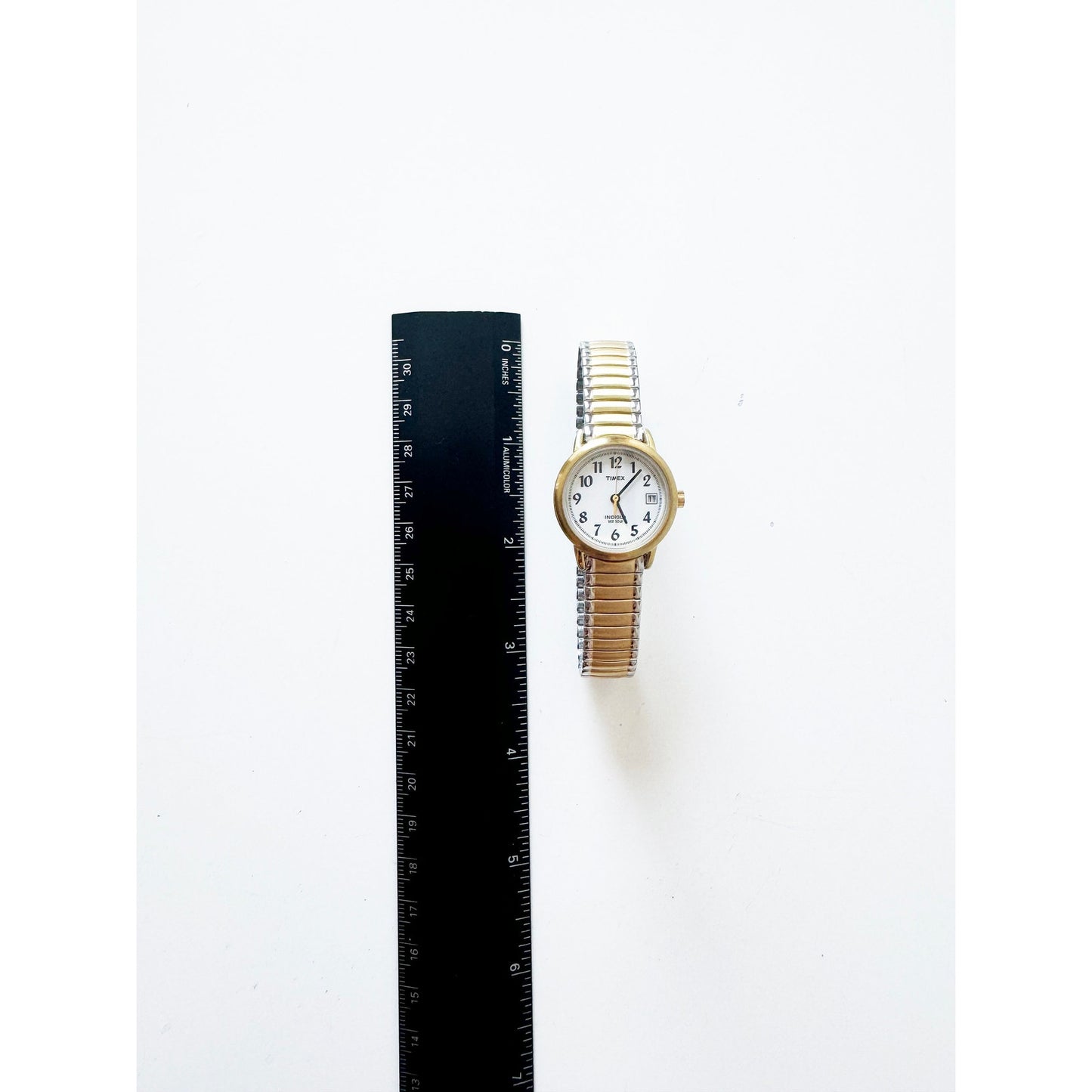 Vintage Two Tone Watch Circular Face | Timex