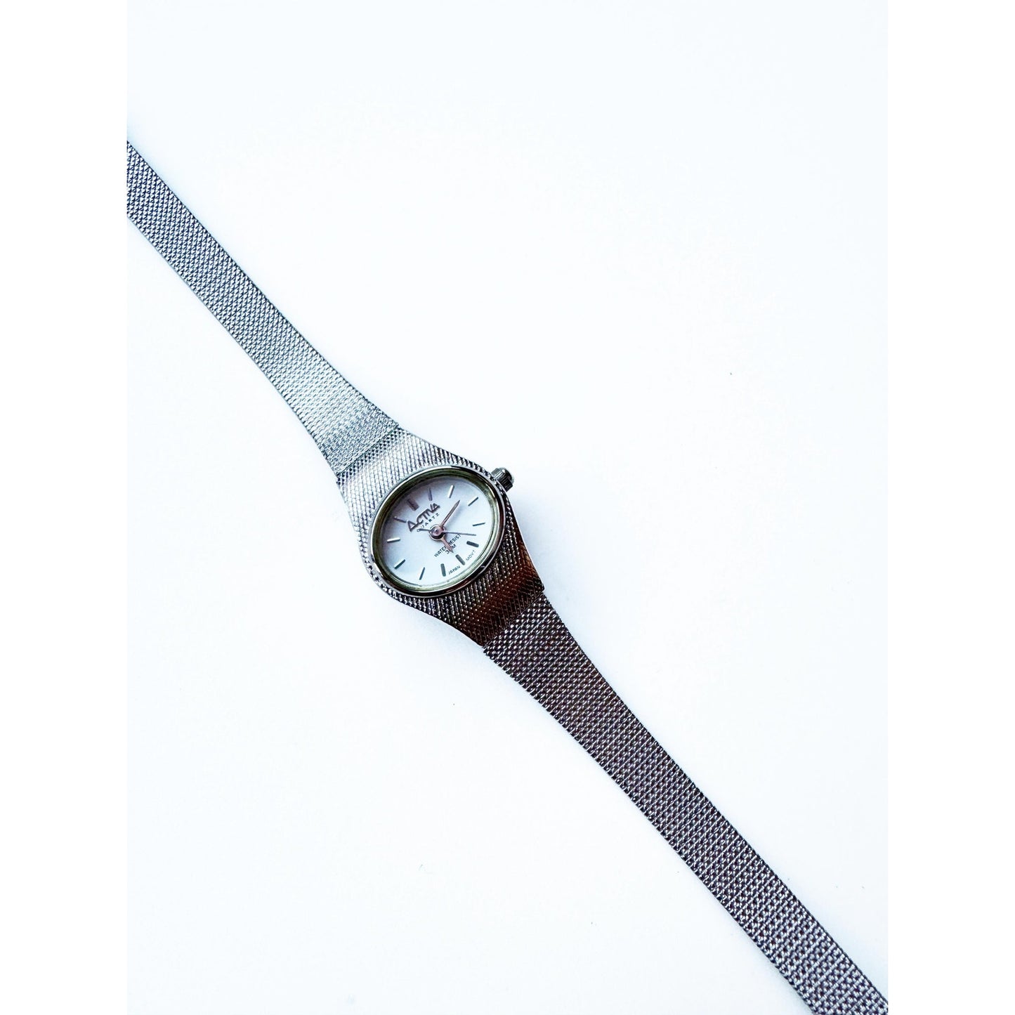 Vintage Silver Watch with White Face l Activa