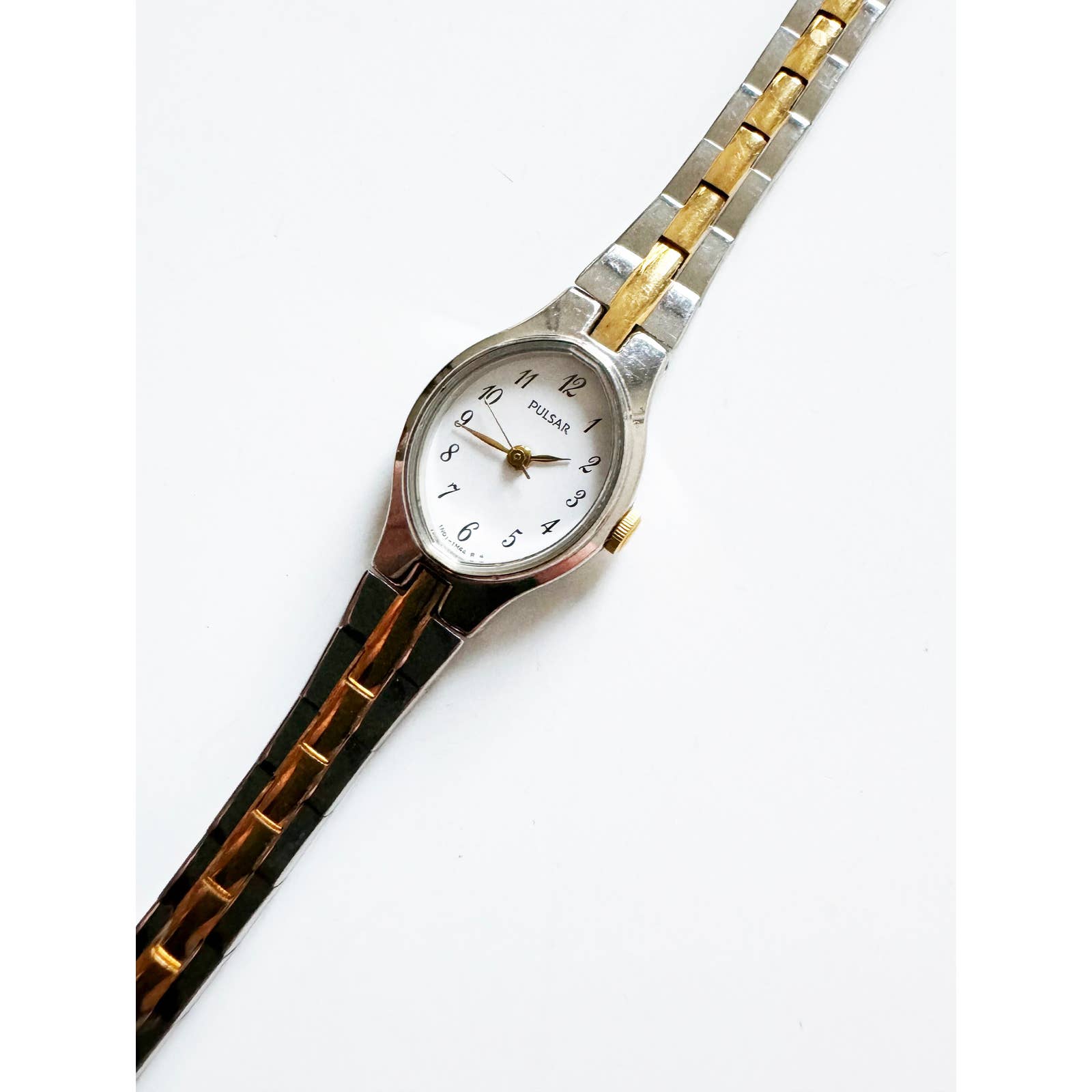 Pulsar vintage 2024 ladies watch