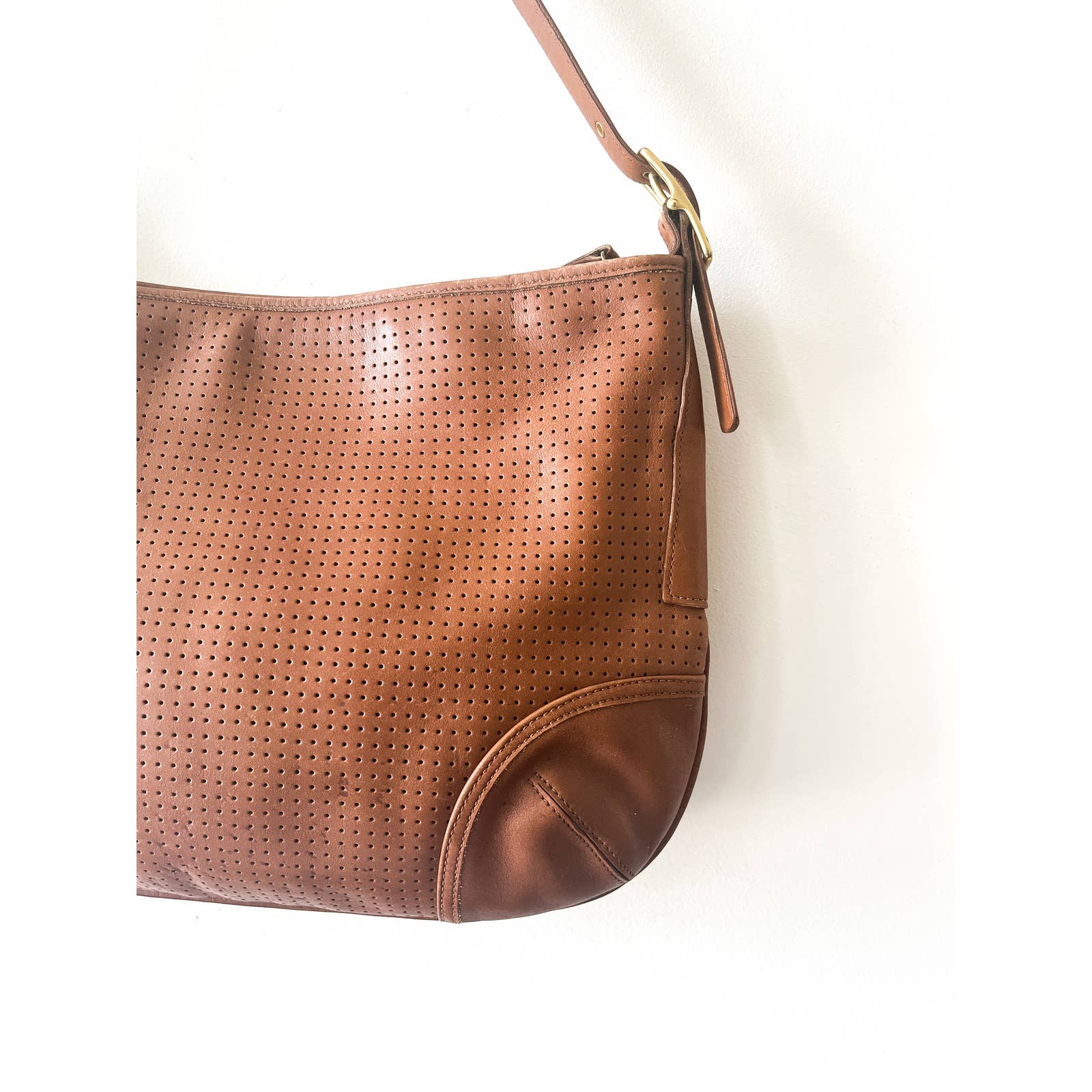 90s Vintage Carmel Brown Coach Leather Perforated Shoulder Bag